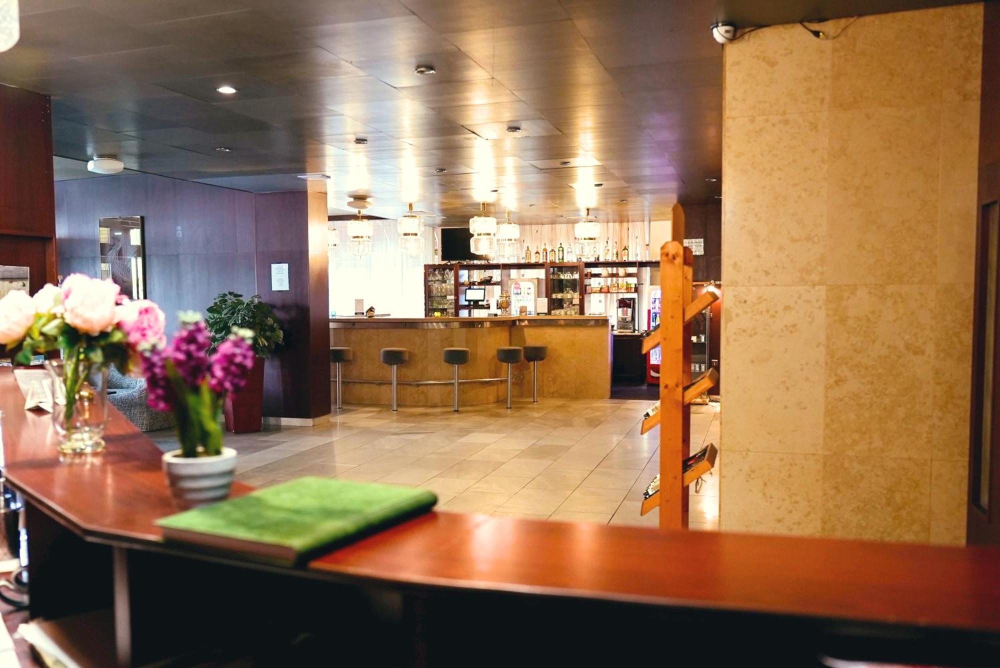 Hotel Merkur - Jablonec Nad Nisou Kültér fotó