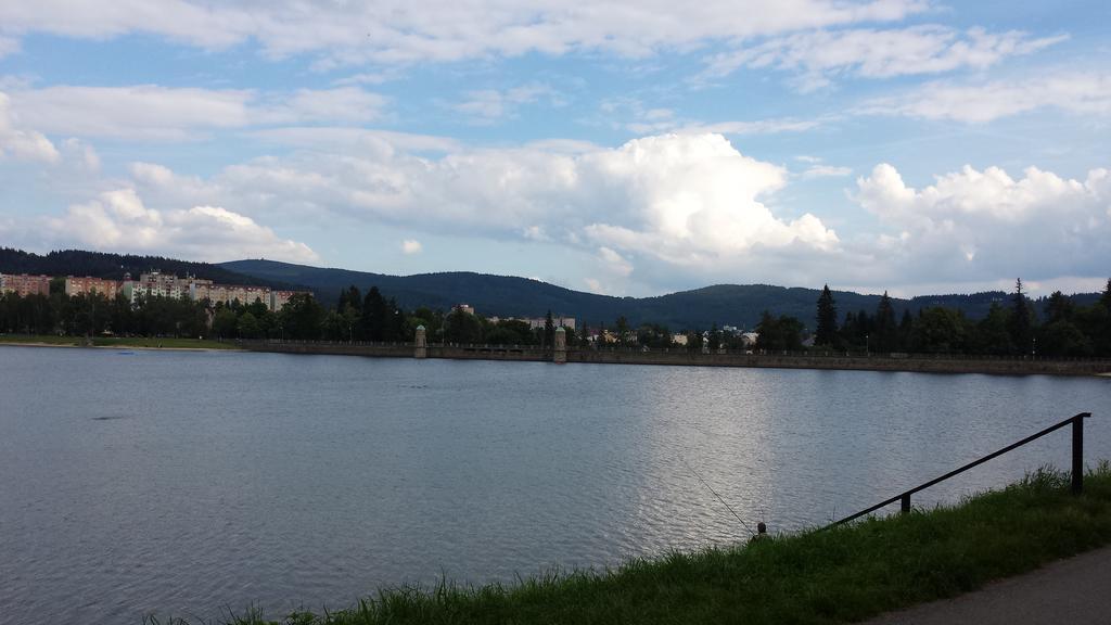 Hotel Merkur - Jablonec Nad Nisou Kültér fotó